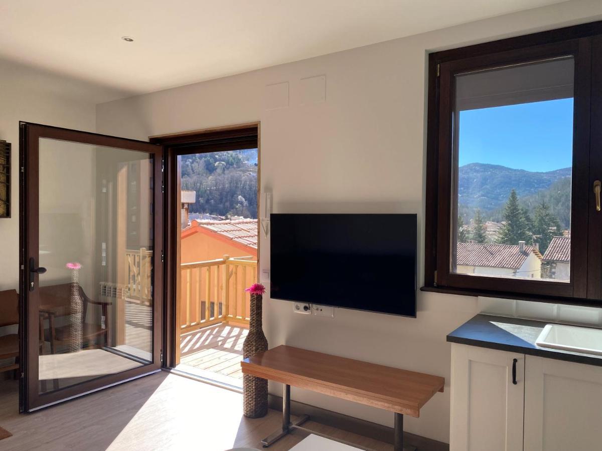 Apartamento Acogedor Сан-Жоан-де-лес-Абадессес Экстерьер фото